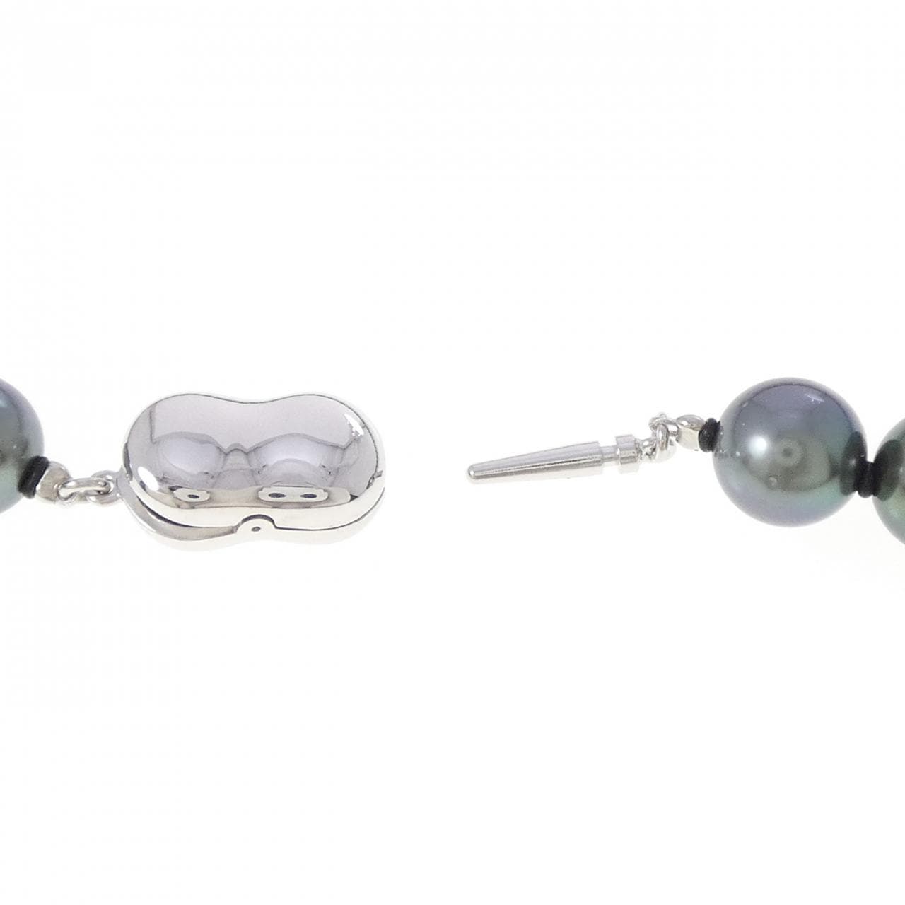 シルバークラスプ 黒蝶パール ネックレス 8-10.5mm