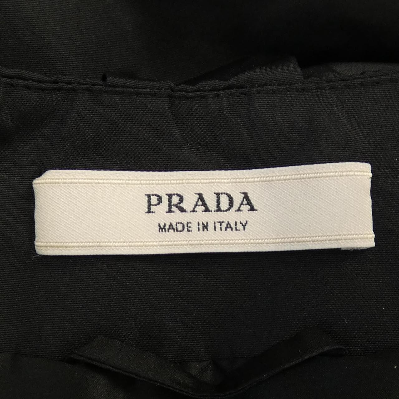 プラダ PRADA コート