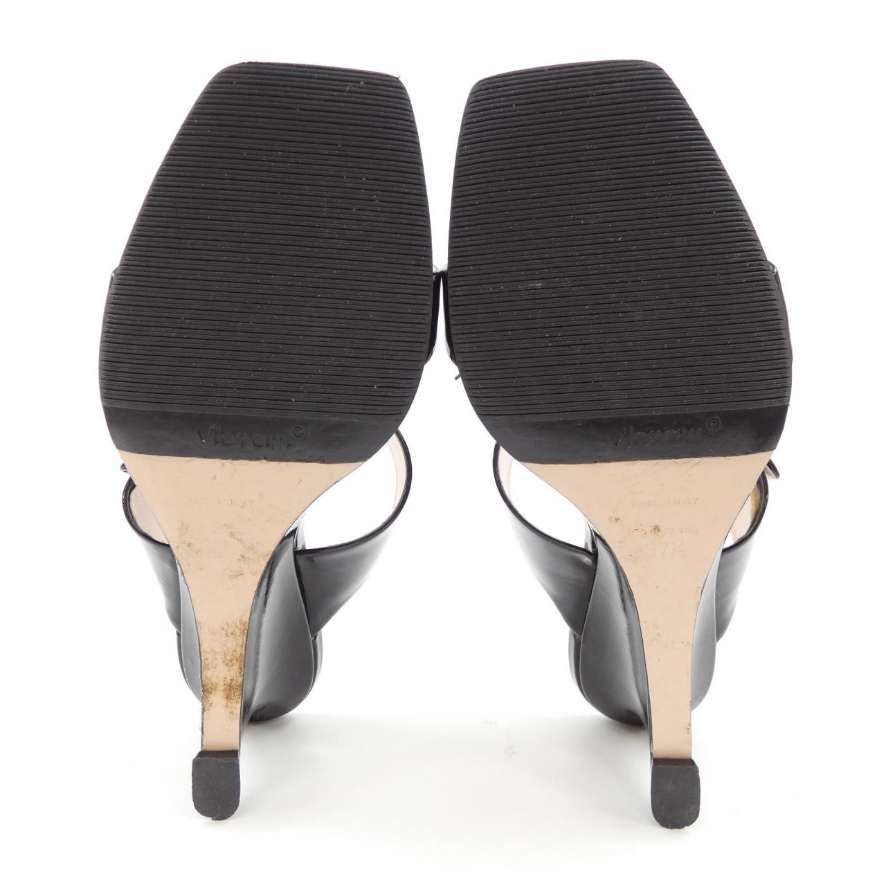 ロジェヴィヴィエ ROGER VIVIER サンダル