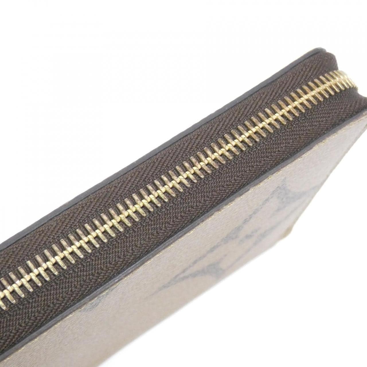 ルイヴィトン モノグラム ジャイアント ジッピー ウォレット M67687 財布