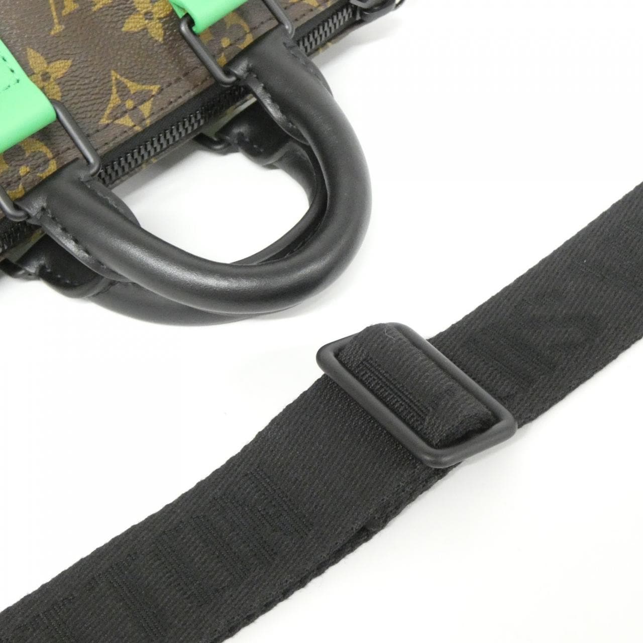 ルイヴィトン モノグラム マカサー キーポル バンドリエール 25cm M46249 ボストンバッグ