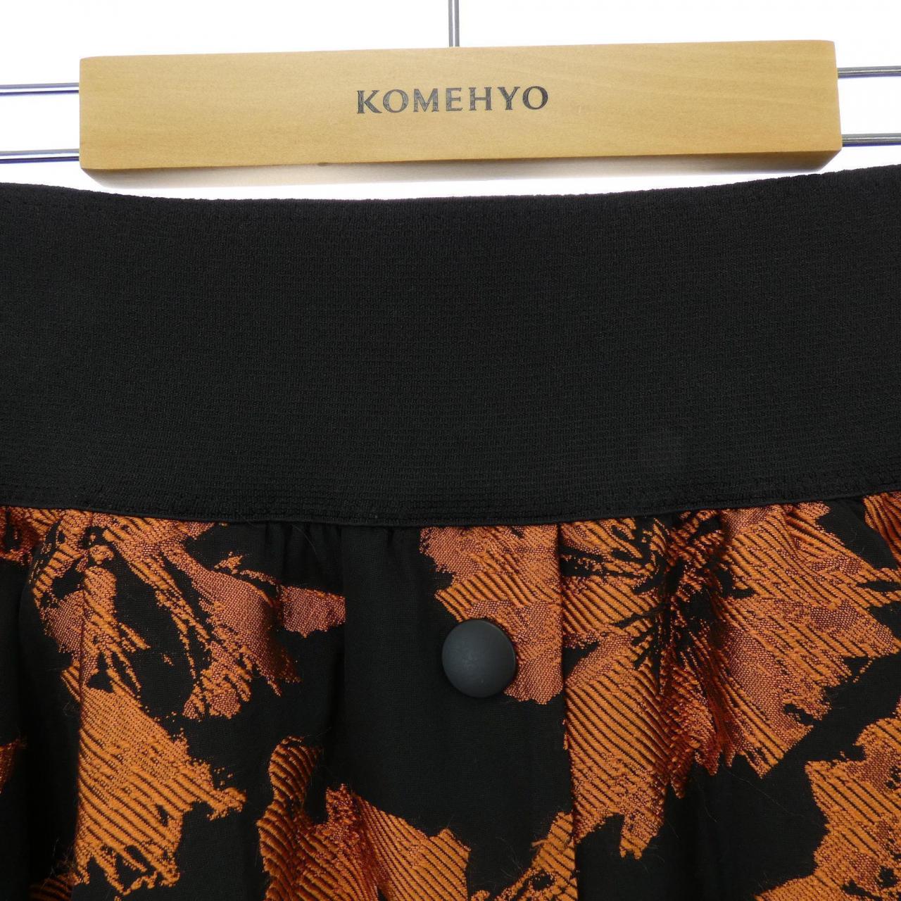 アドーア ADORE 531-8120518 スカート