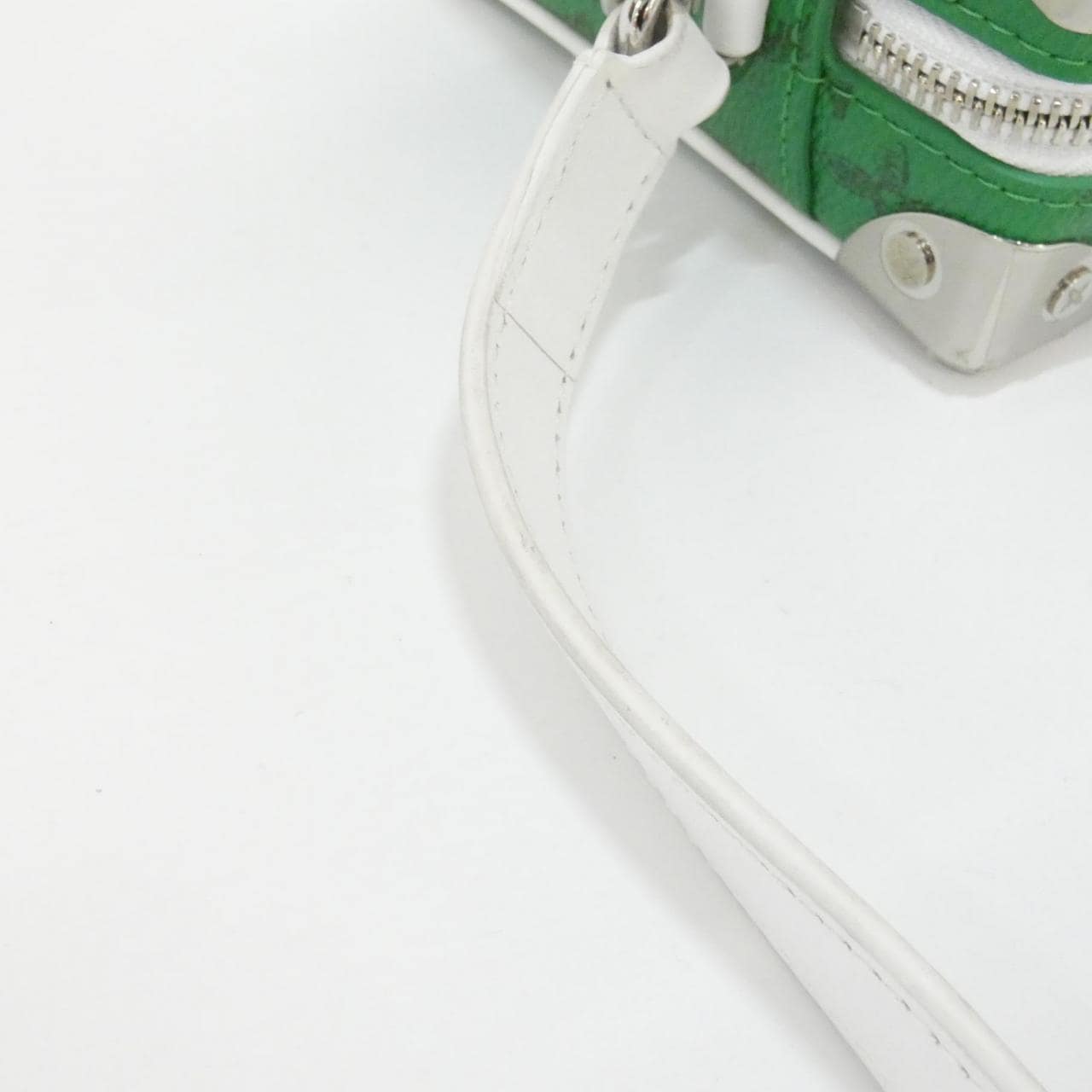 ルイヴィトン モノグラム(エブリディLV) ミニ ソフトトランク M80816 ショルダーバッグ