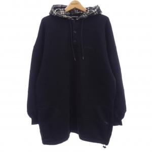 バレンシアガ BALENCIAGA 556137 TDV32 パーカー