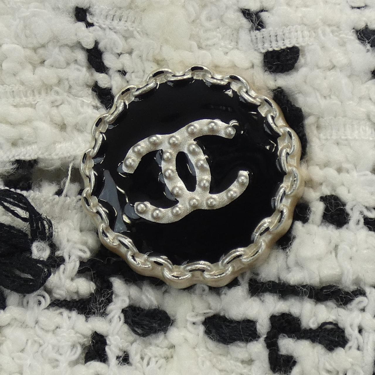 シャネル CHANEL ノーカラージャケット