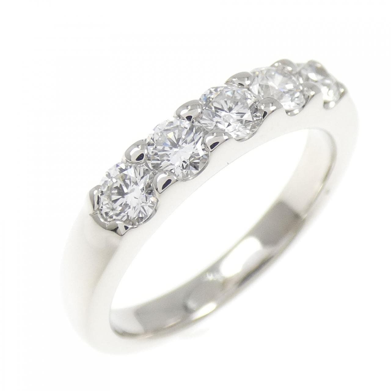 PT900 ダイヤモンド リング 0.585CT