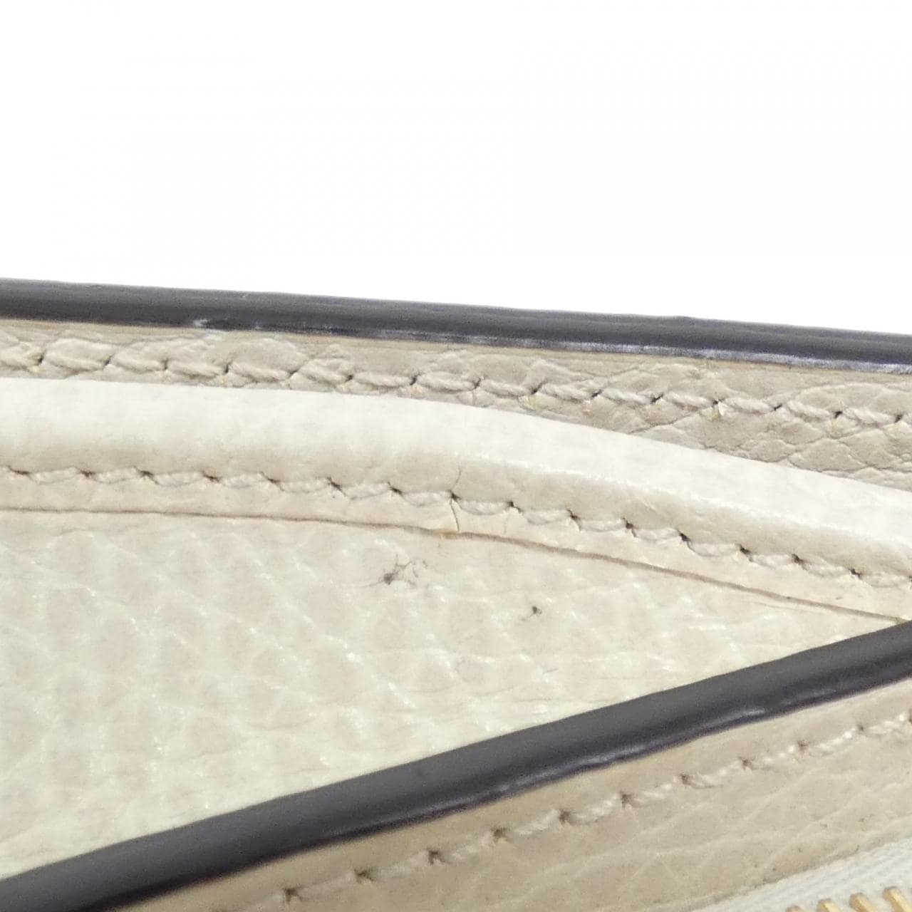 グッチ GG MARMONT 598587 17WAG 財布