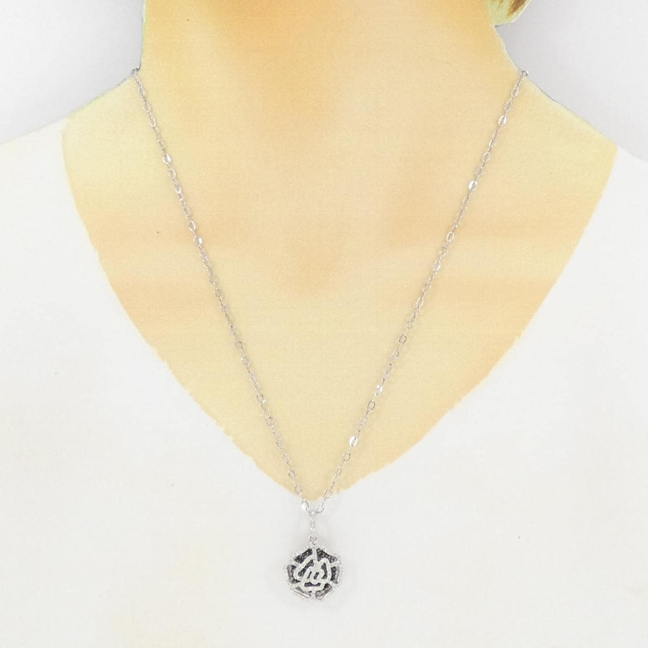K18WG ローズ ダイヤモンド ネックレス 0.85CT