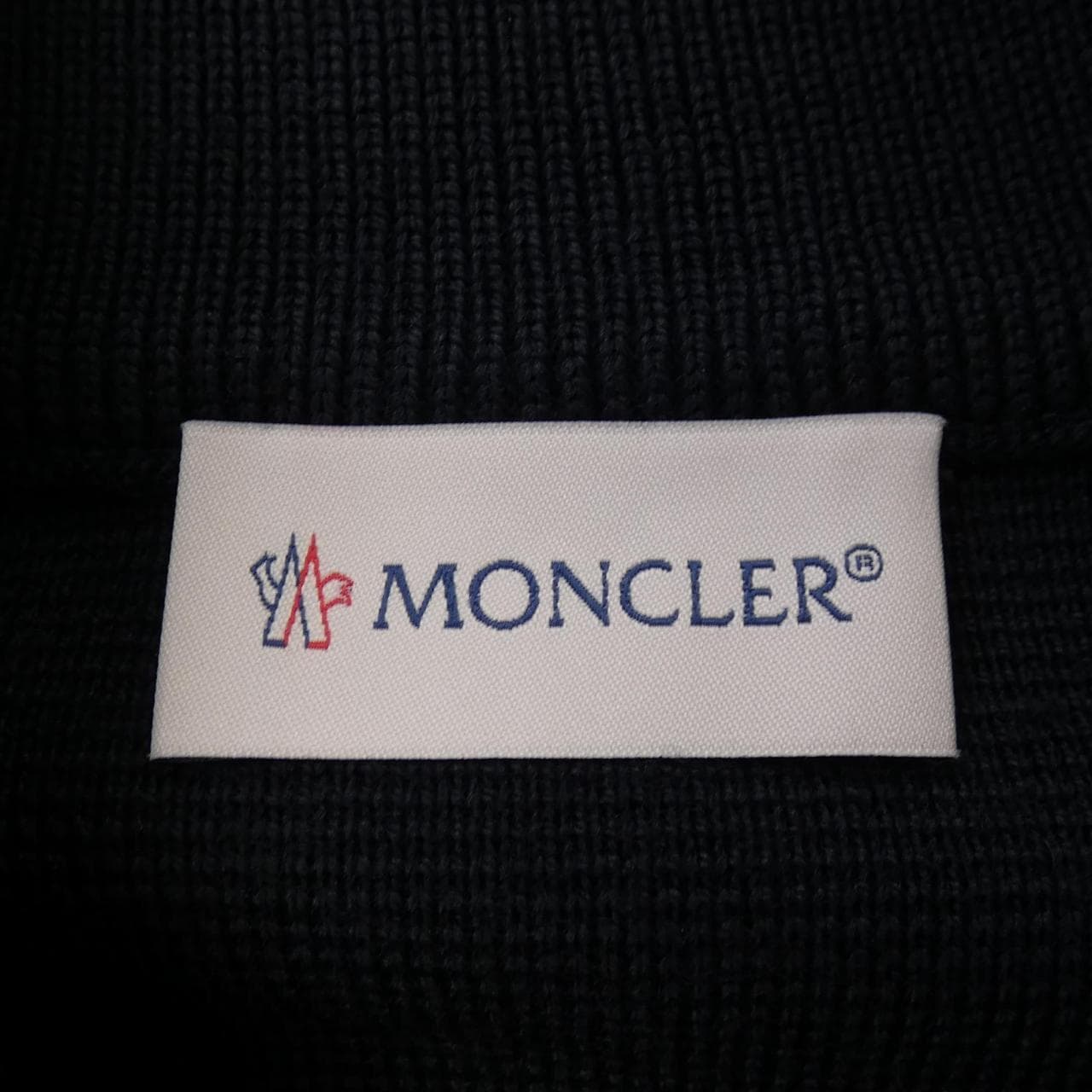 【新品】モンクレール MONCLER K20919B50700 ダウンジャケット