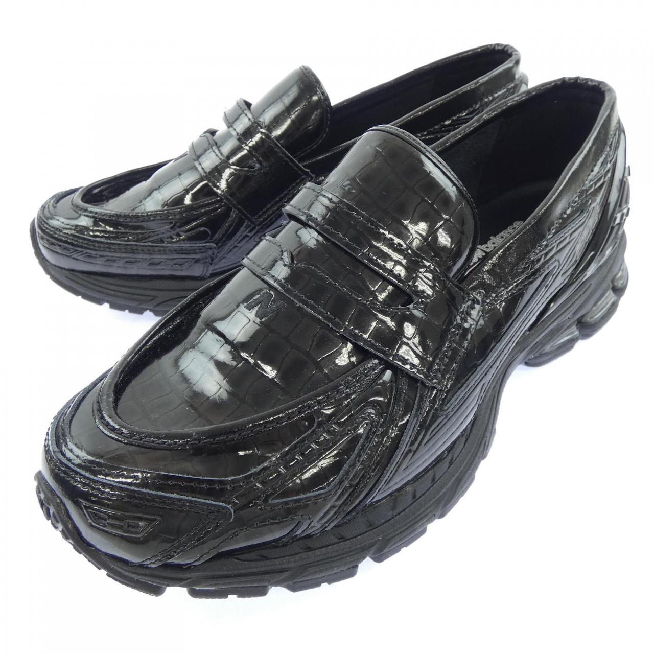 ニューバランス NEW BALANCE U1906LCR シューズ