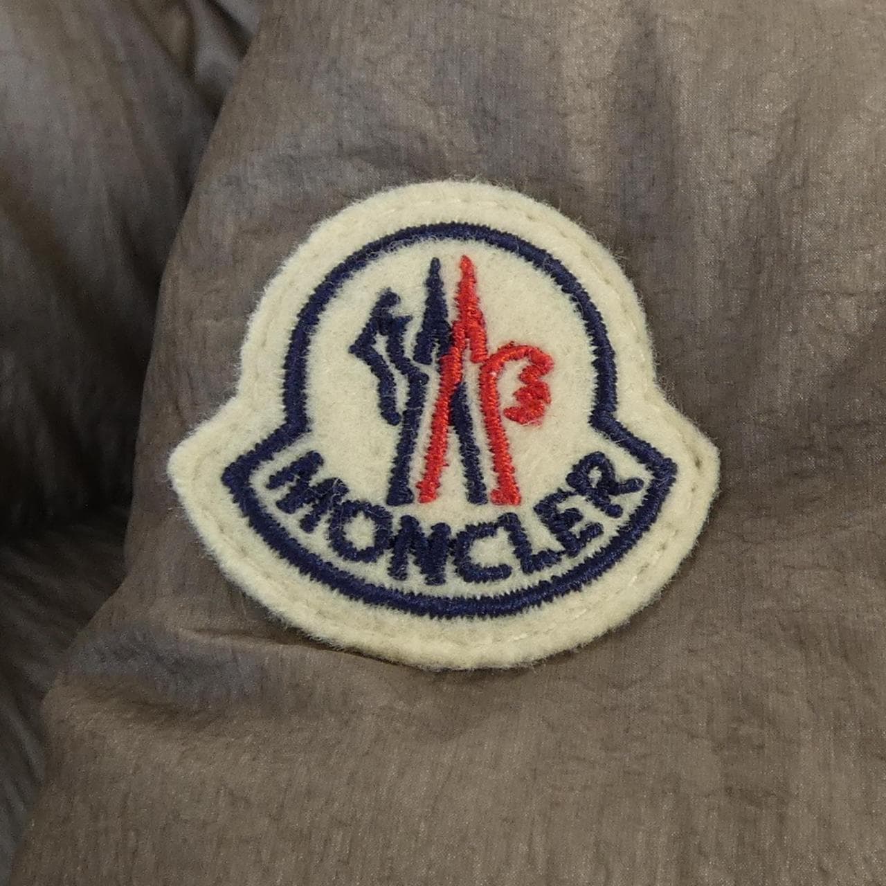 モンクレール MONCLER CEVENNE ダウンジャケット