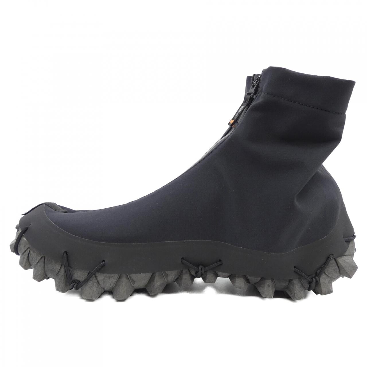 サロモン SALOMON スニーカー