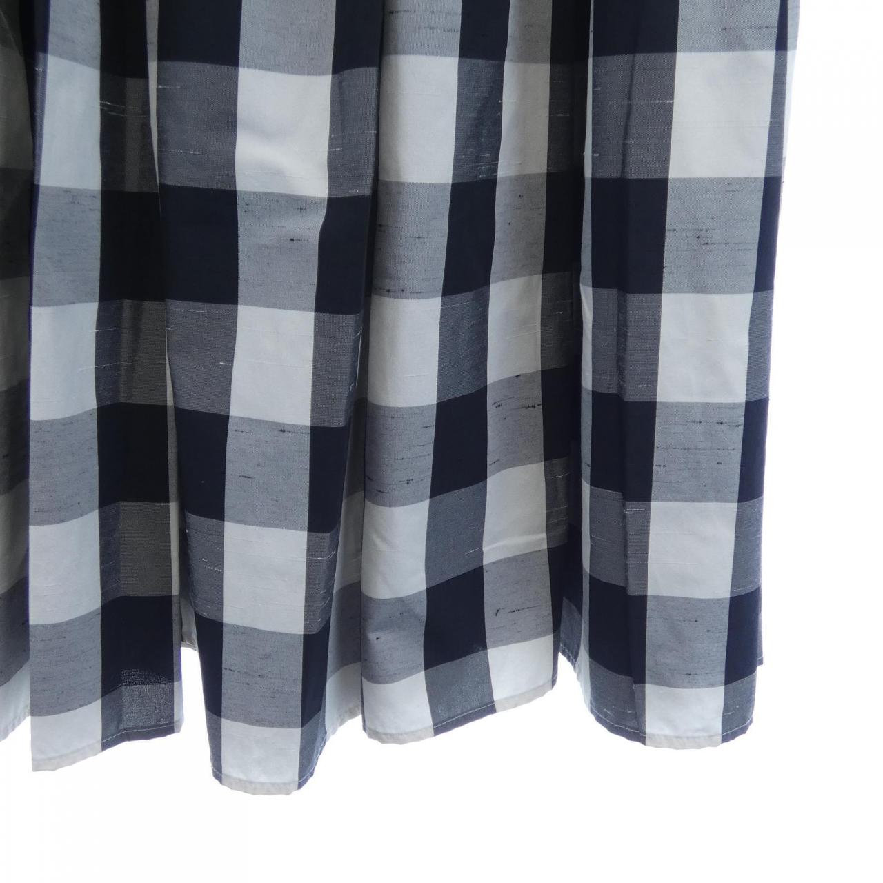 シーニュ Cygne スカート