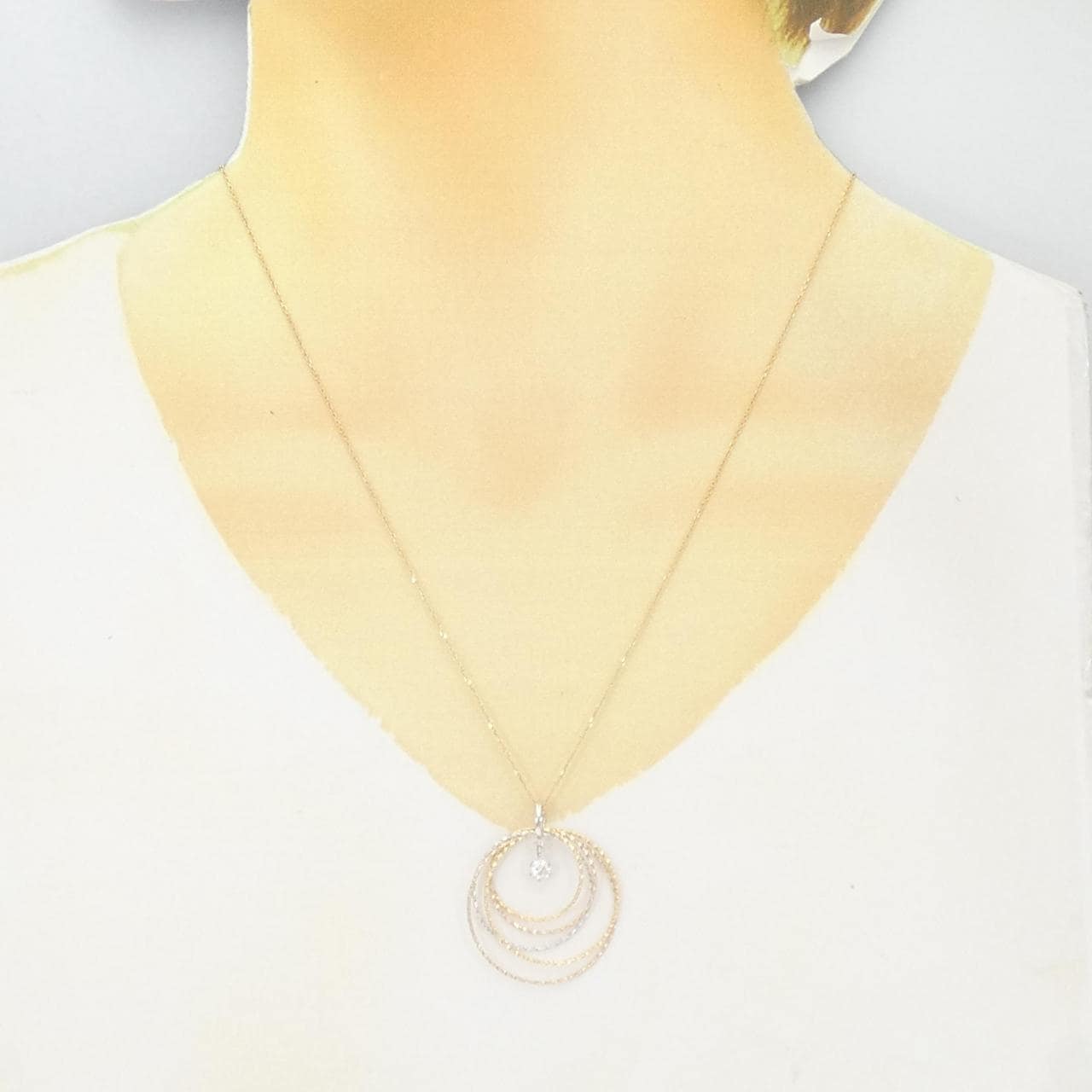 [BRAND NEW] K18 three-color Diamond necklace 0.204CT F SI2 VG