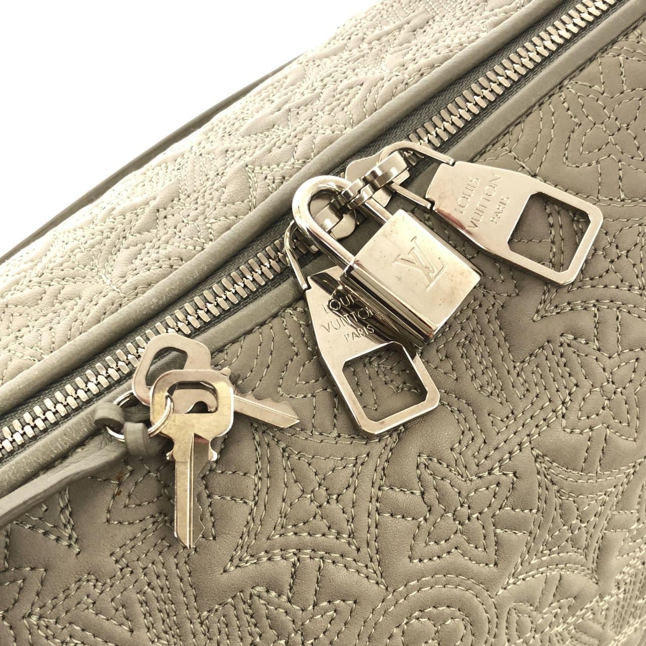 ルイヴィトン アンティア イクシア GM M97066 ショルダーバッグ