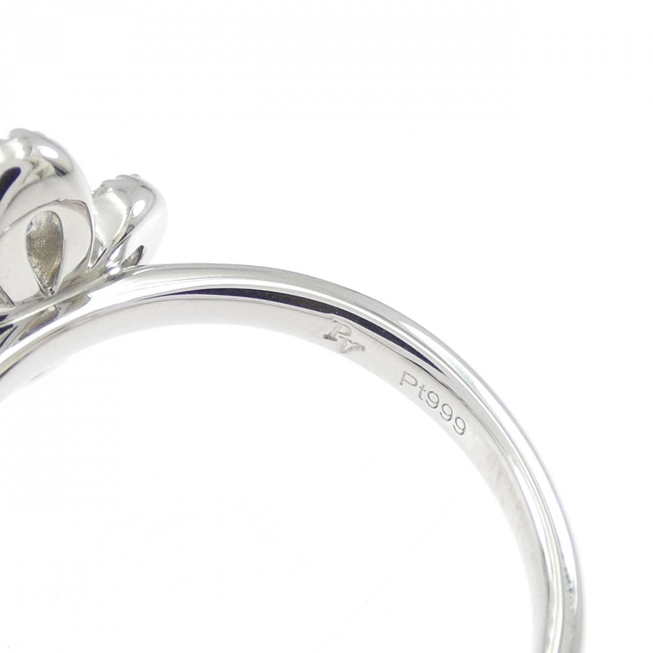 ポンテヴェキオ フラワー ダイヤモンド リング 0.16CT
