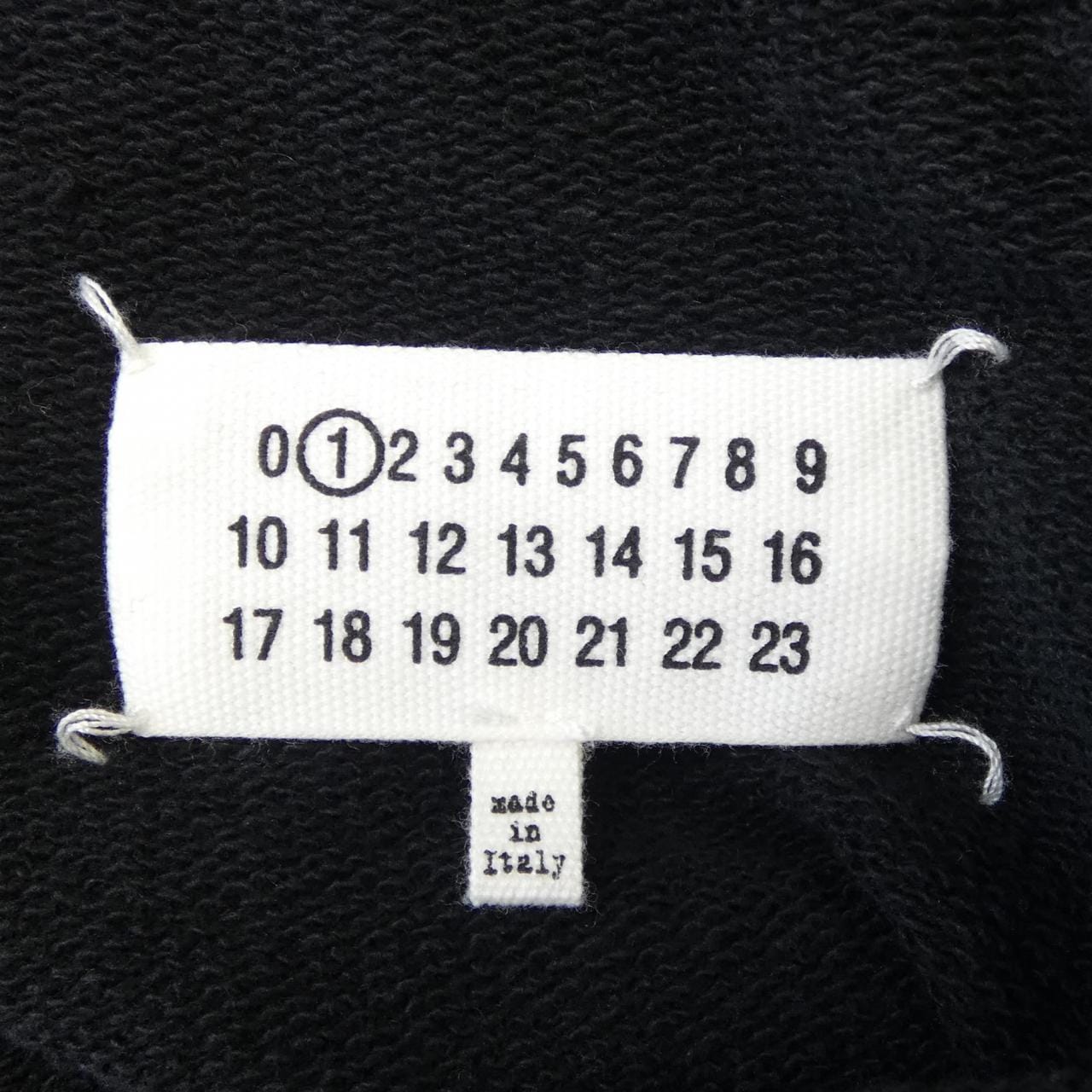 マルタンマルジェラ MARTIN MARGIELA S51GU0099S25322 パーカー