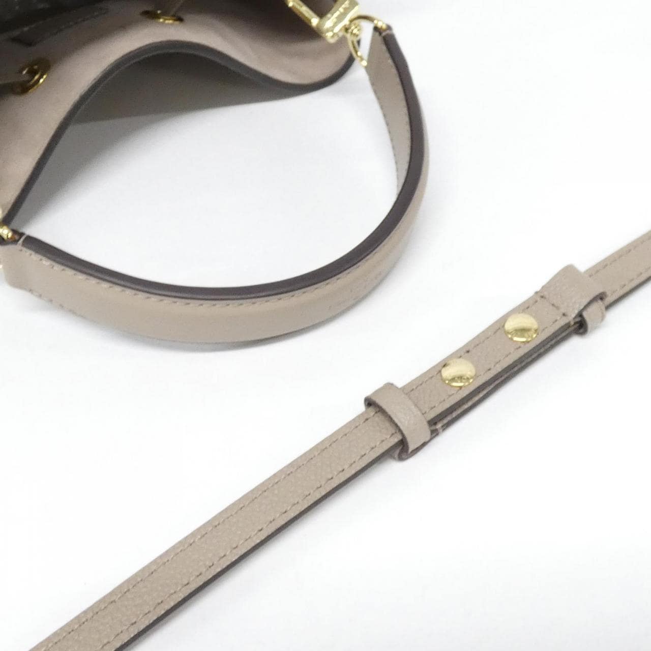 ルイヴィトン バイカラー モノグラム アンプラント ネオ ノエ MM M45555 ショルダーバッグ