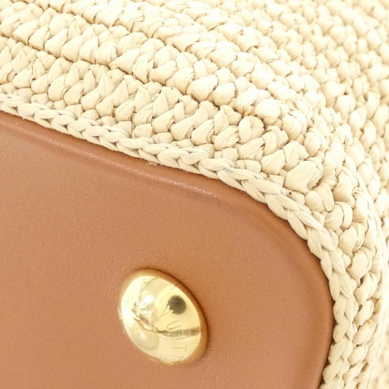 ルイヴィトン カプシーヌ MM M57649 バッグ