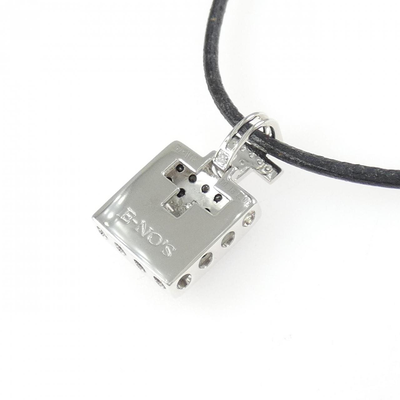 イーノス ダイヤモンド ネックレス 0.18CT