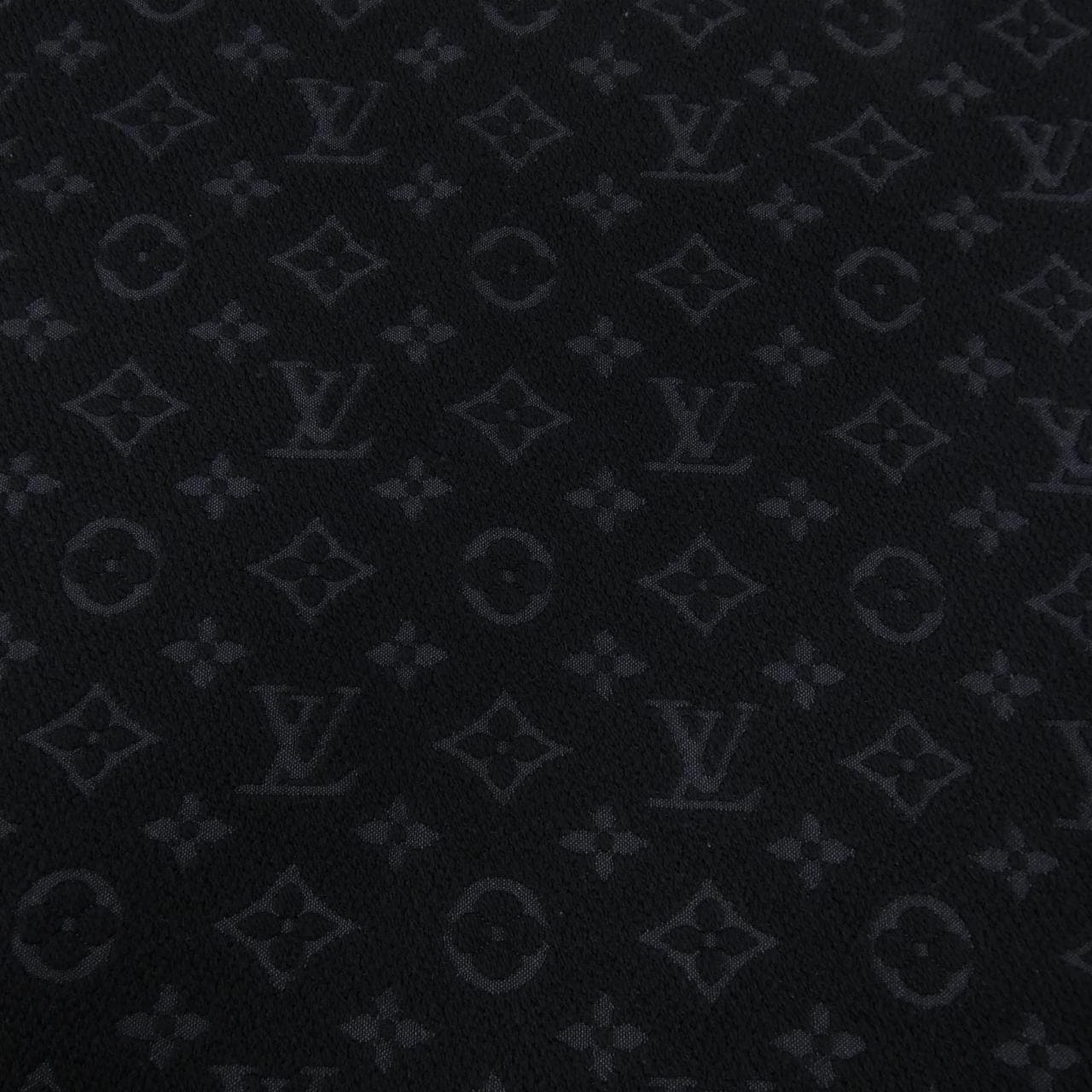 ルイヴィトン LOUIS VUITTON モノグラム クラシック M70520 MUFFLER