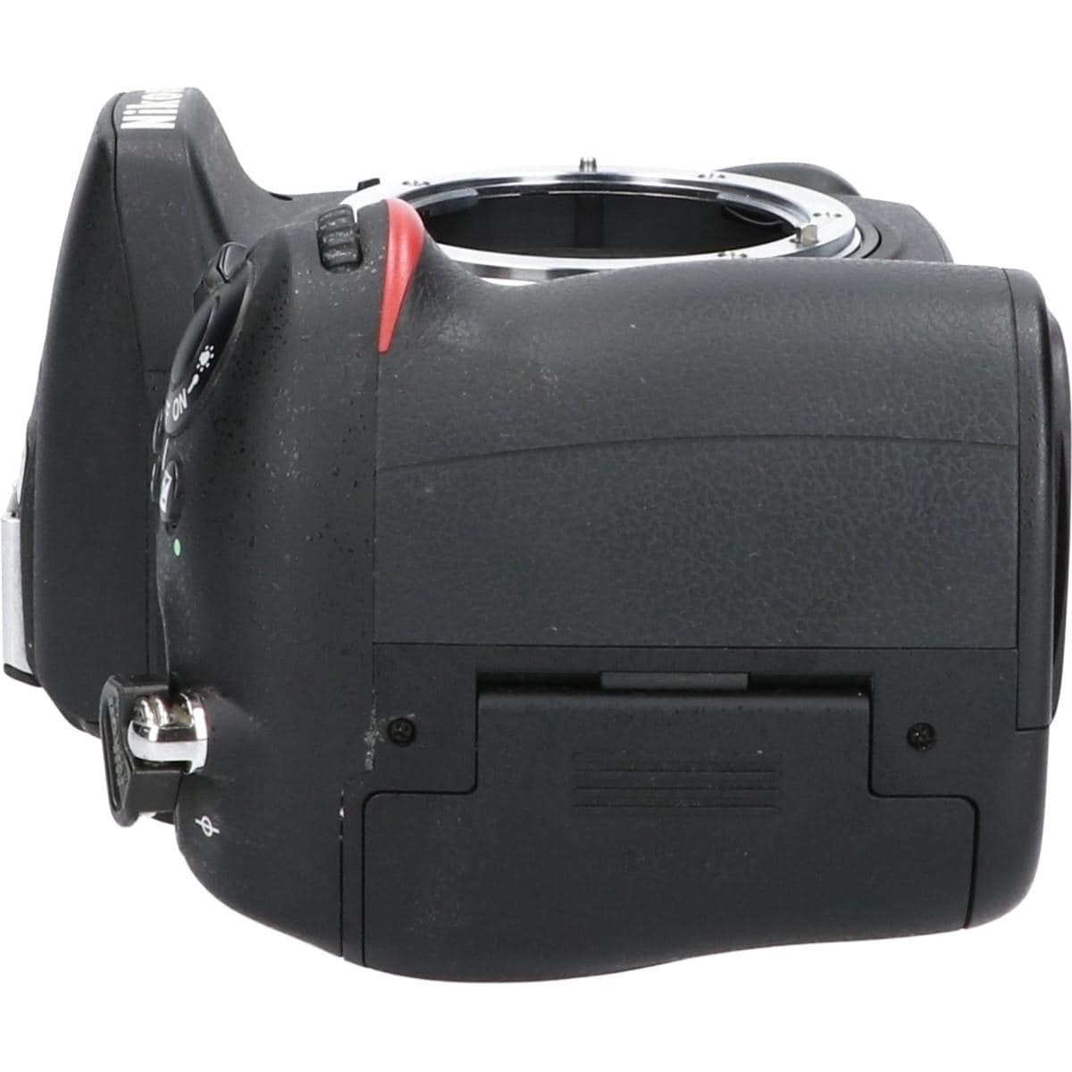 D7100
