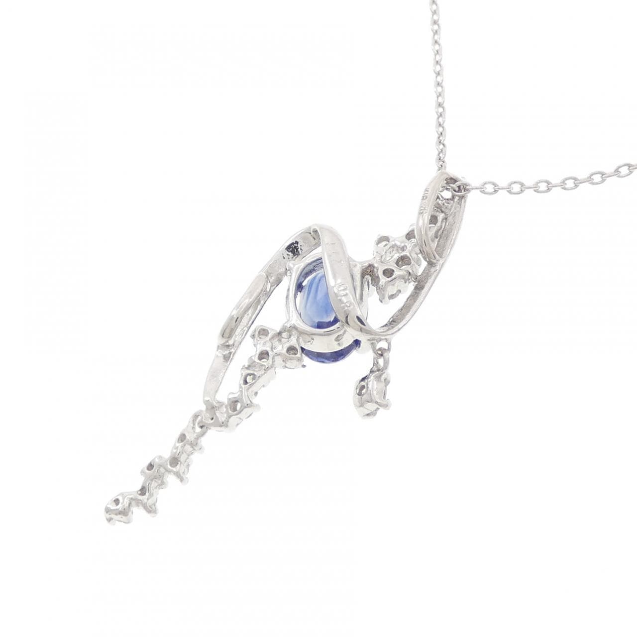K18WG サファイヤ ネックレス 1.07CT
