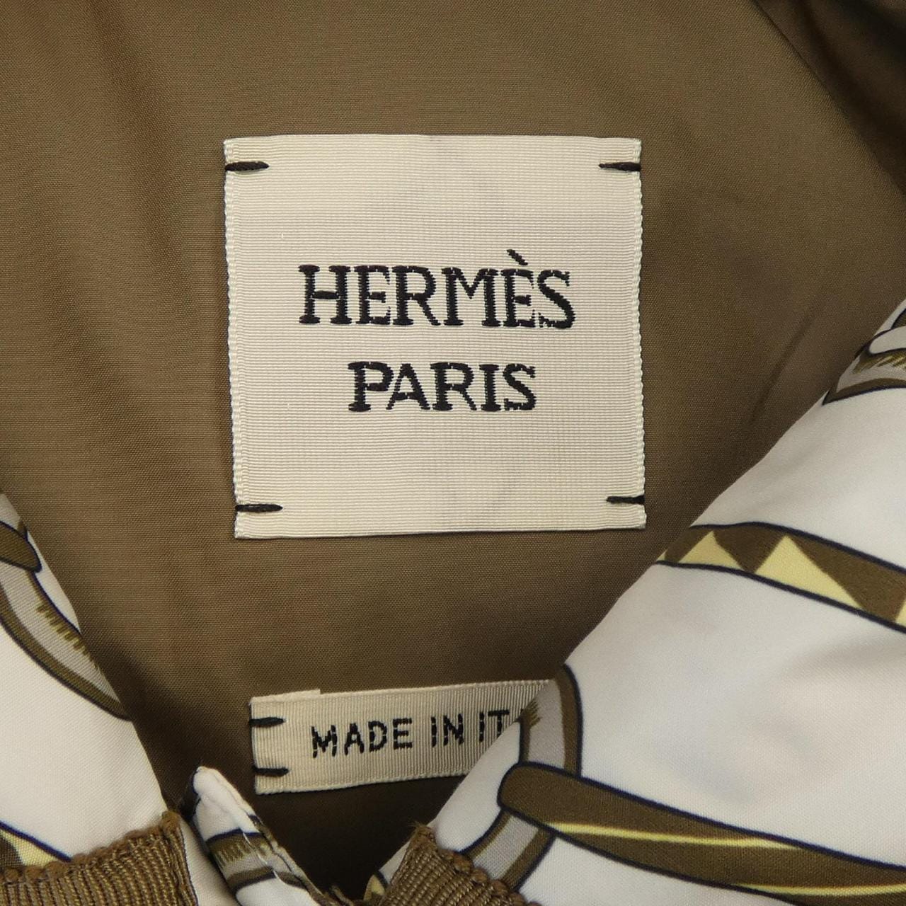 エルメス HERMES FIGURE ARTISTIQUE CORDE 3H0171D2 ダウンジャケット