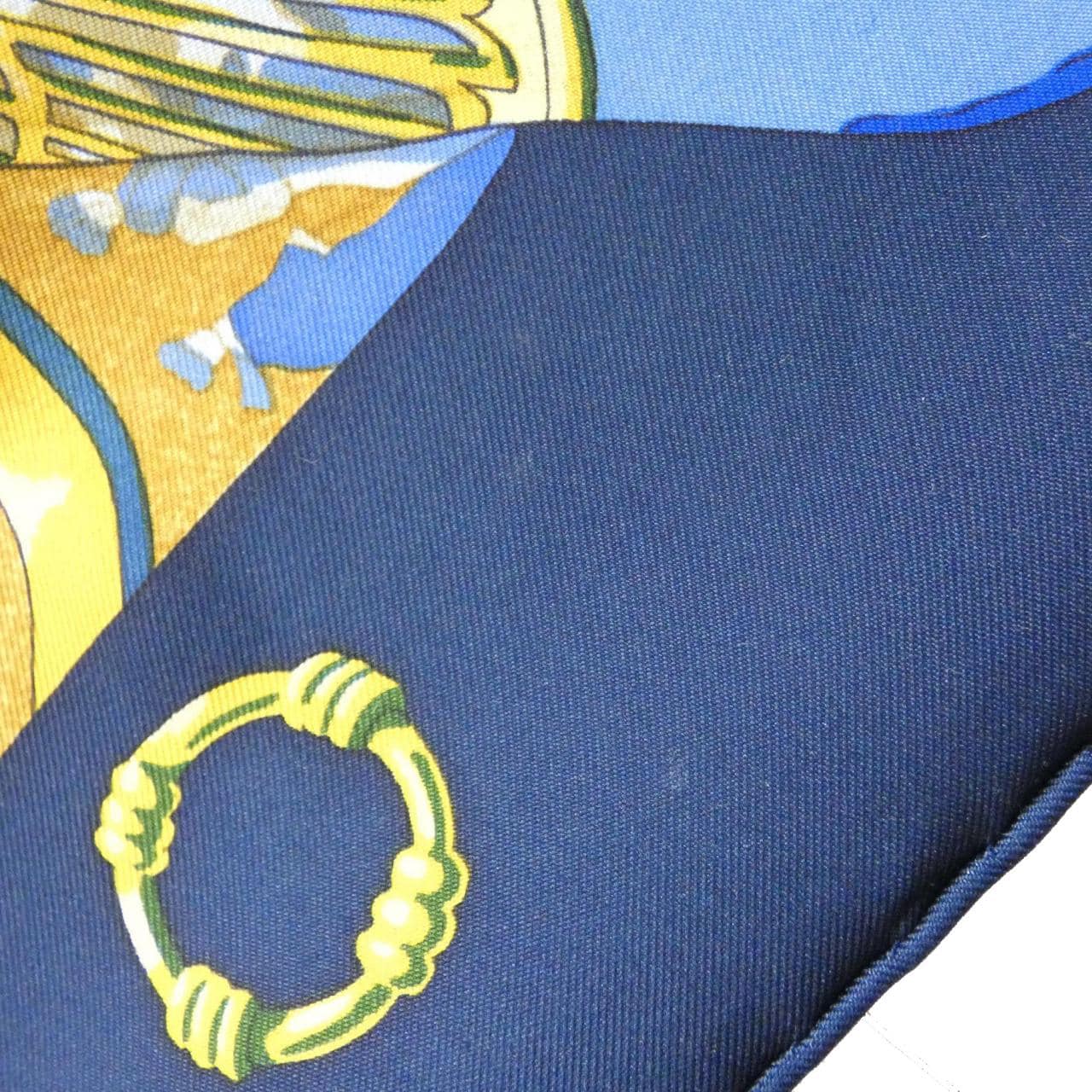 エルメス SOLEIL DE SOIE カレ スカーフ