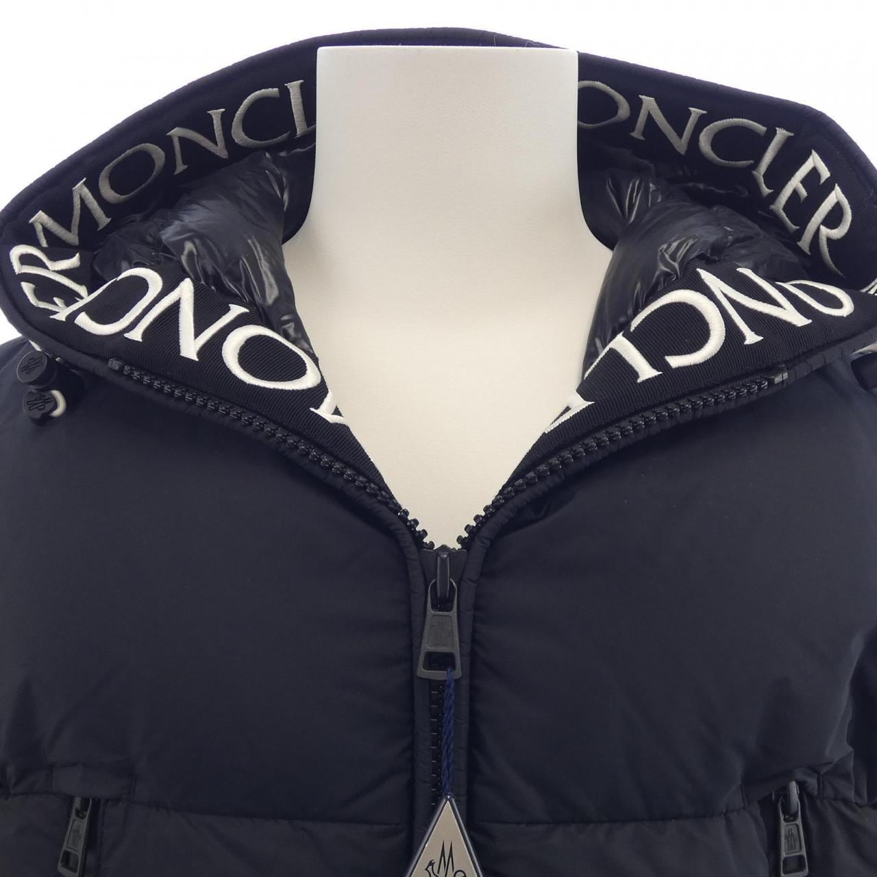 モンクレール MONCLER MONTCLA ダウンジャケット