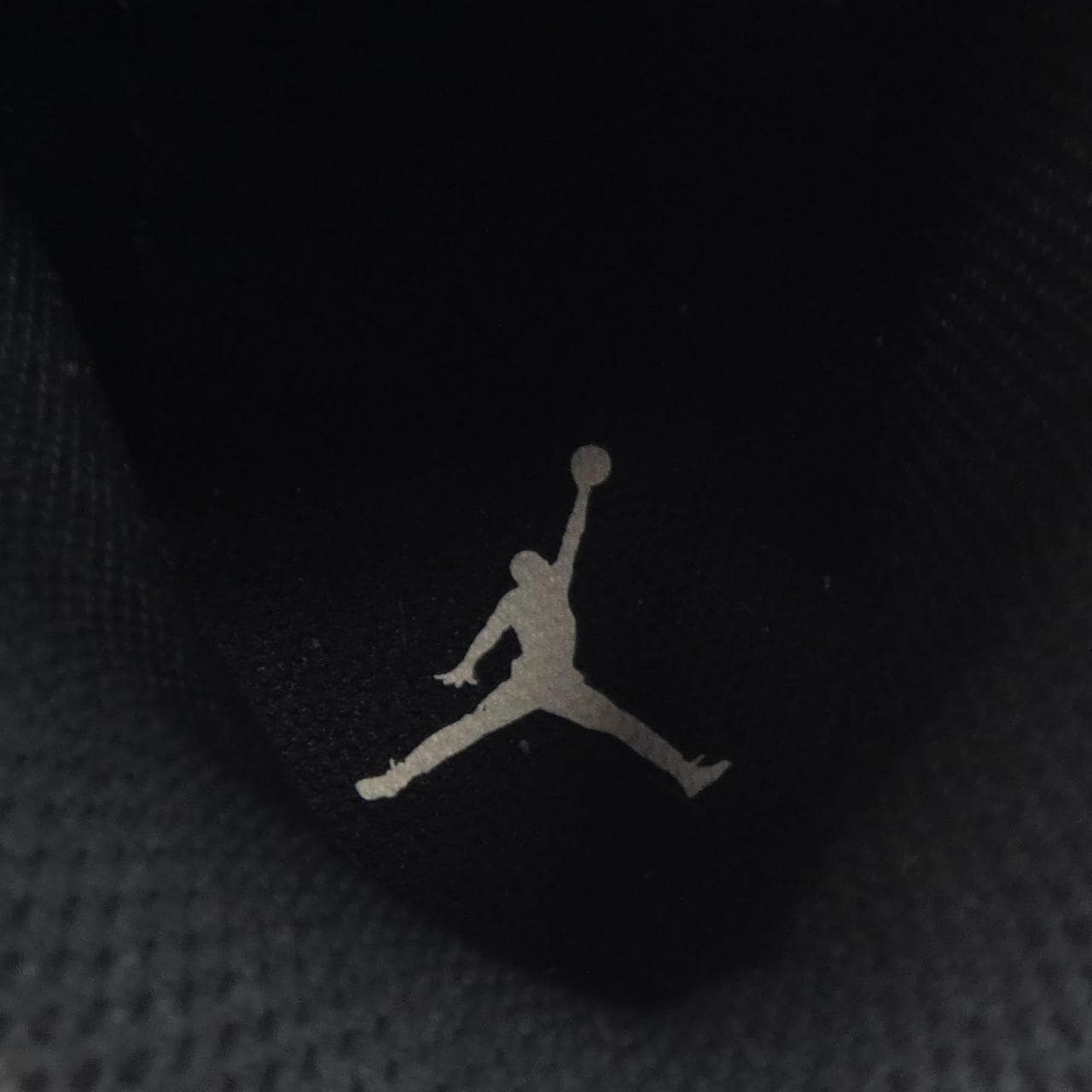 ナイキ ジョーダン NIKE JORDAN CW1140-100 スニーカー