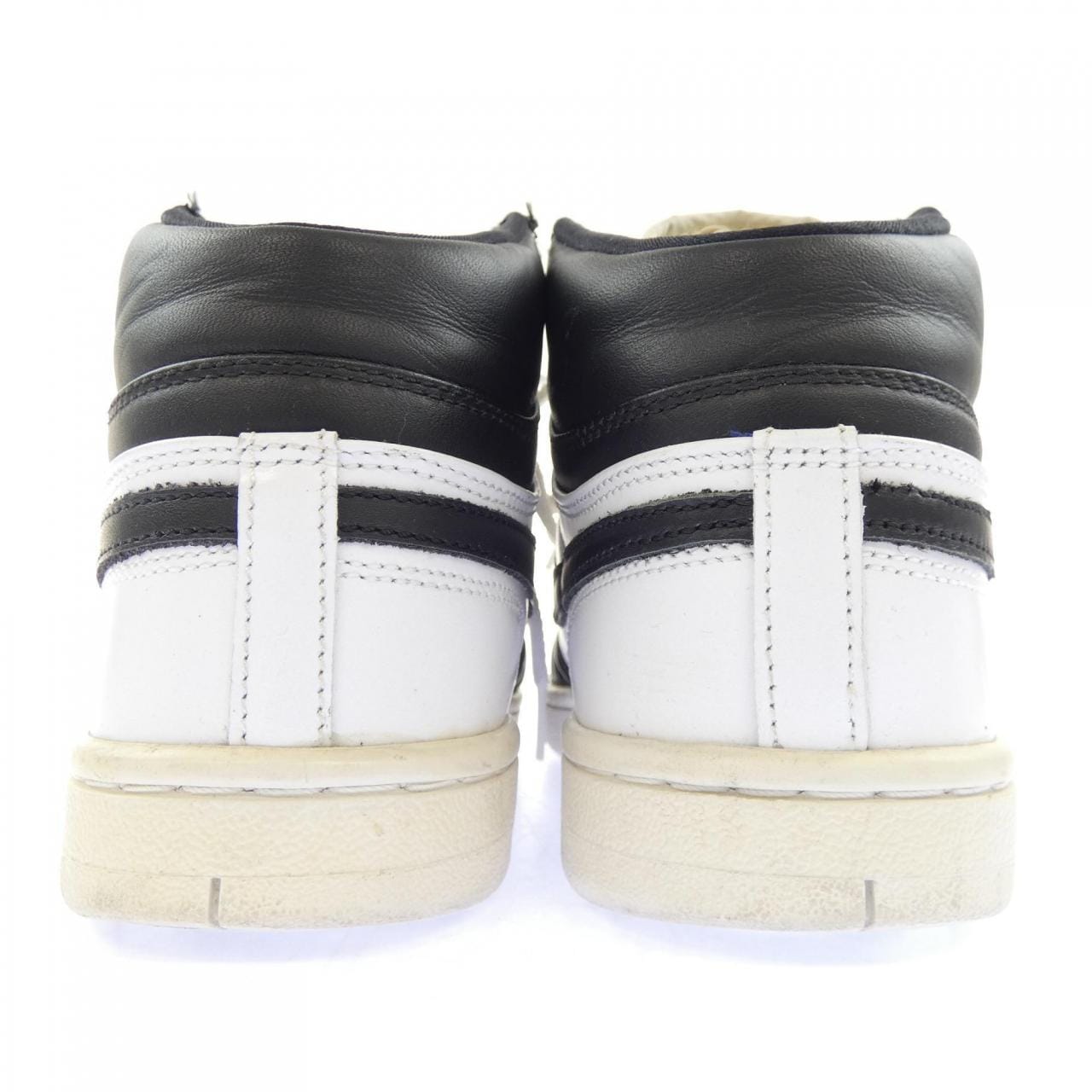 ナイキ NIKE 826667-001 スニーカー