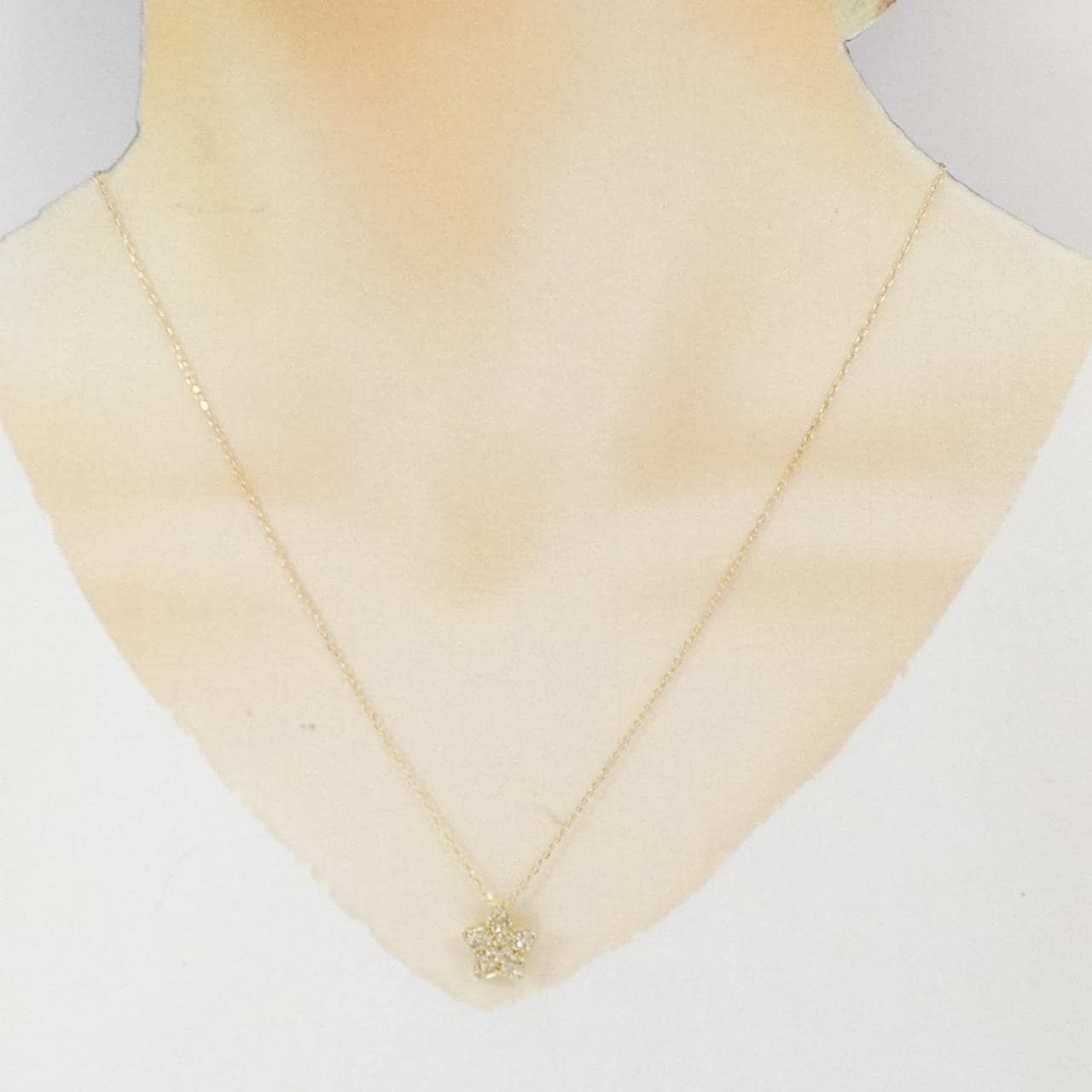 ジーエスティービー ダイヤモンド ネックレス 0.35CT