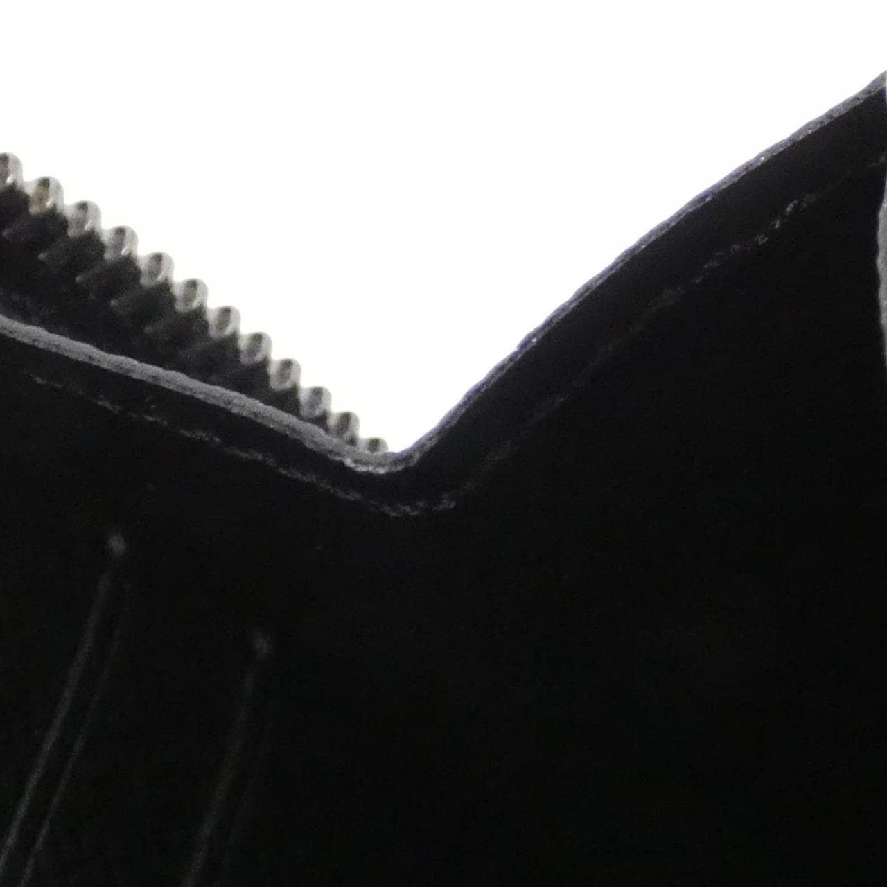 ルイヴィトン モノグラム エクリプス ジッピー ウォレット ホリゾンタル M11611 財布