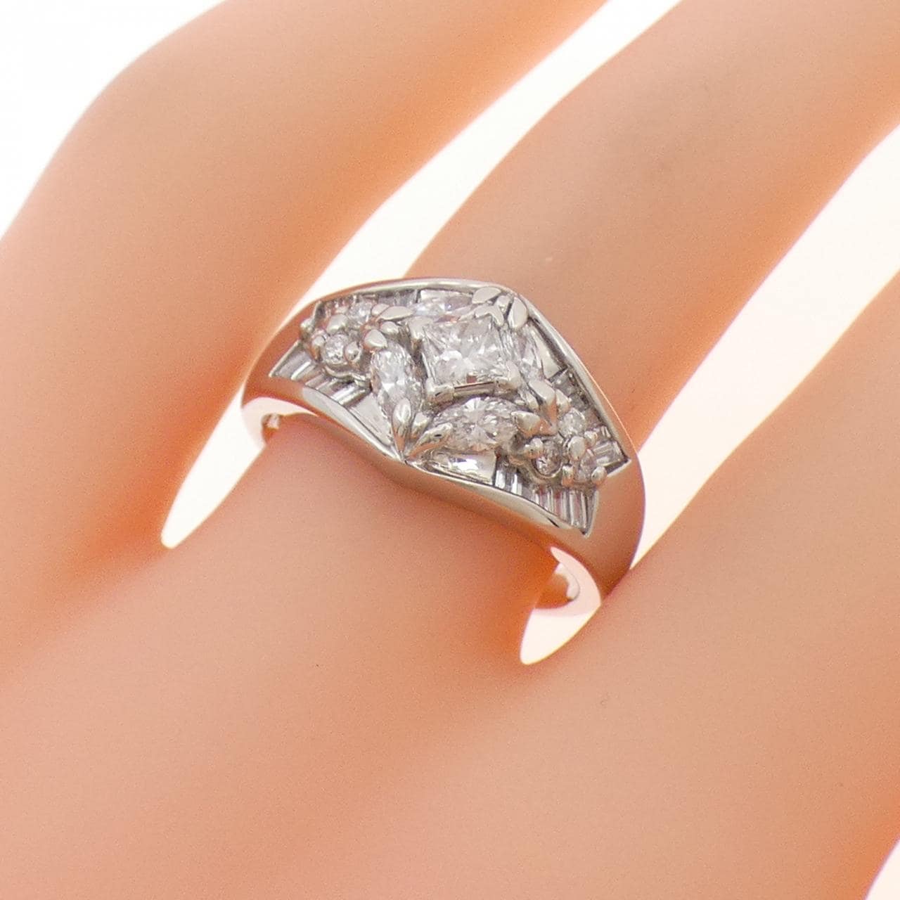 PT900 ダイヤモンド リング 0.78CT