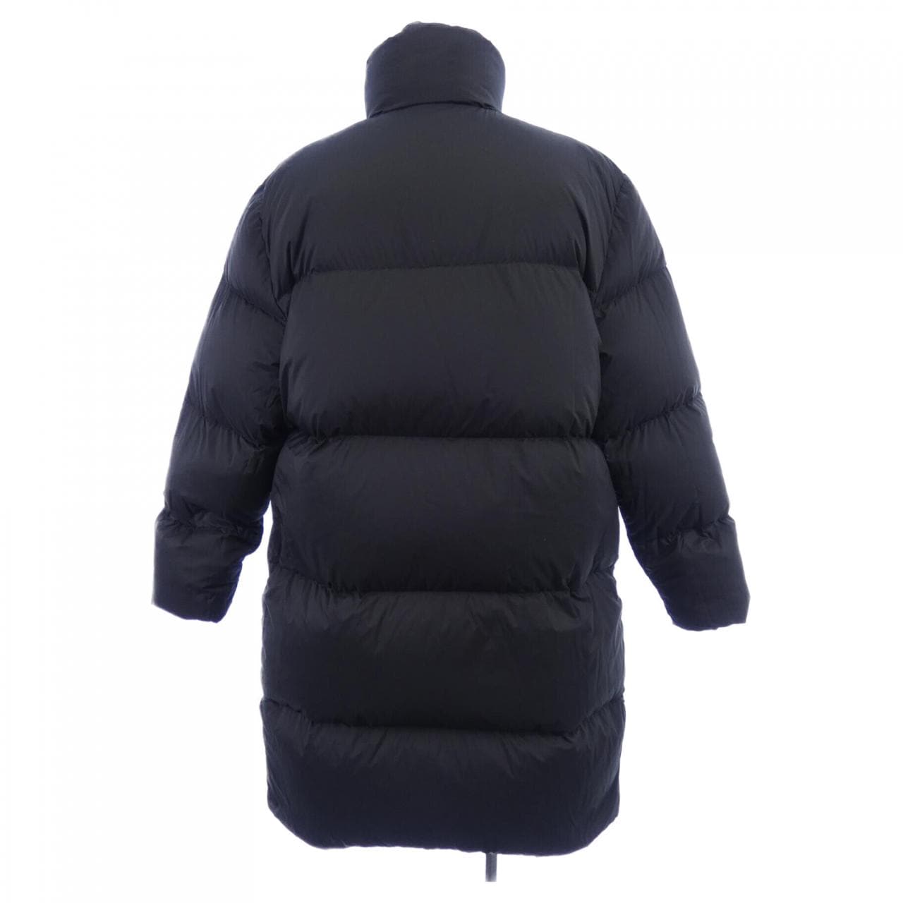 ルイヴィトン LOUIS VUITTON リバーシブルウインタリーダウンパーカ HOK50ETI4 ダウンコート