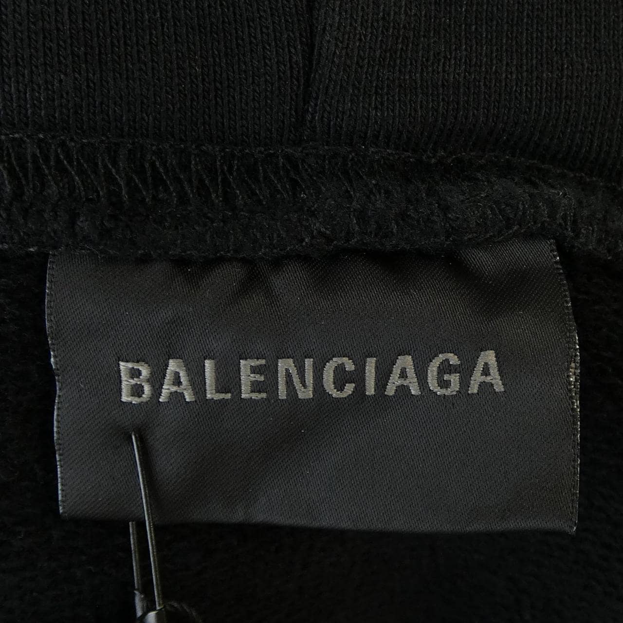 バレンシアガ BALENCIAGA 674986 TLVL8 パーカー
