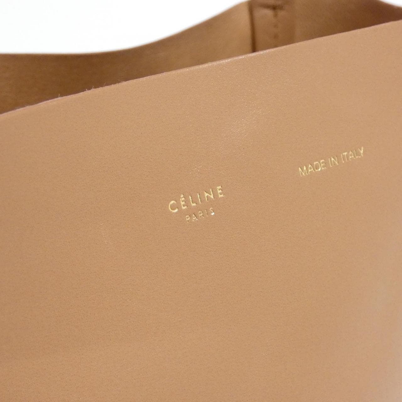 セリーヌ ホリゾンタル カバ 166113DBT バッグ