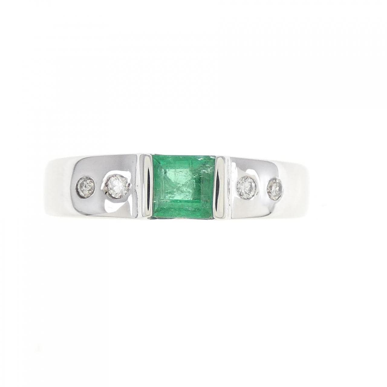 K18WG emerald ring 0.47CT