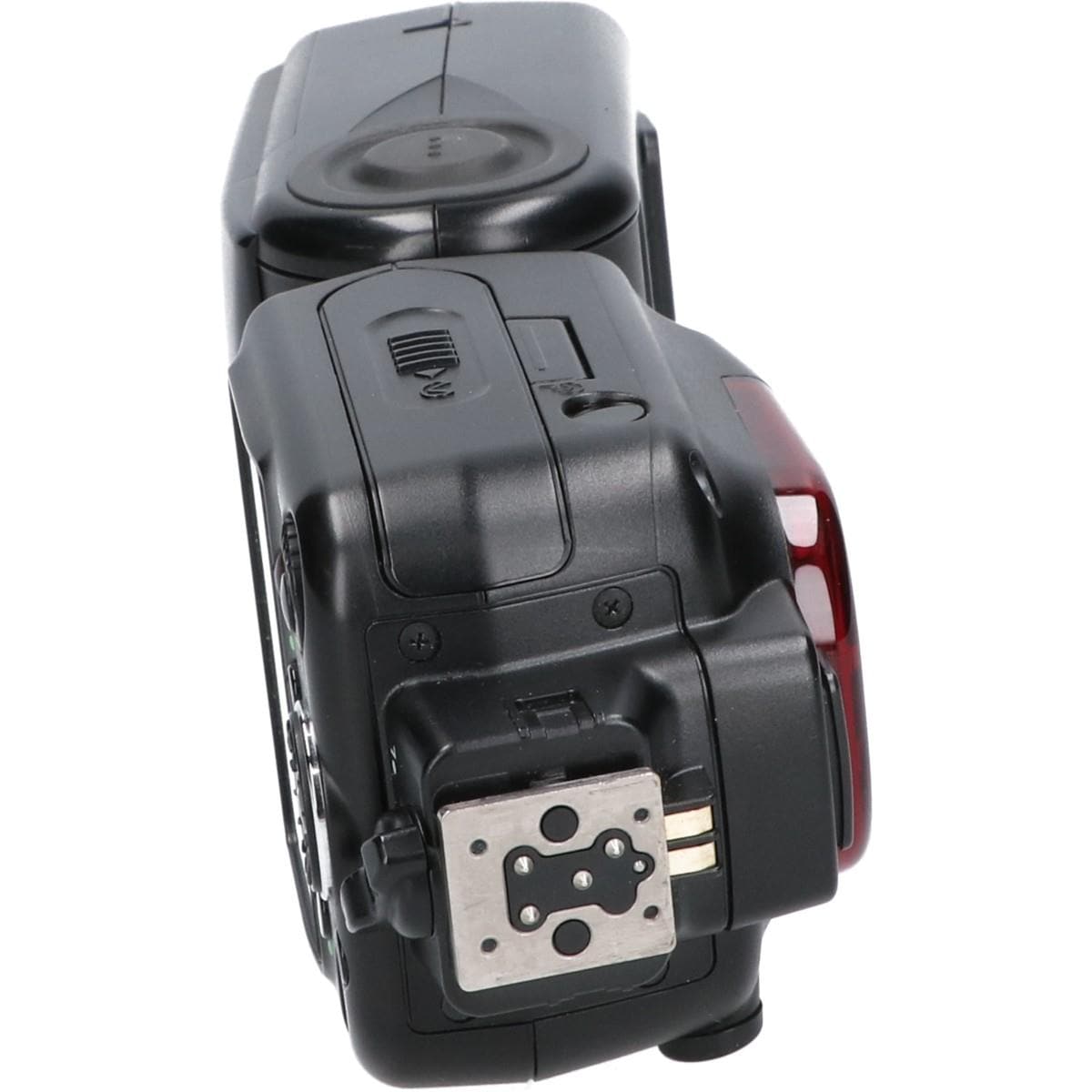 SB-900