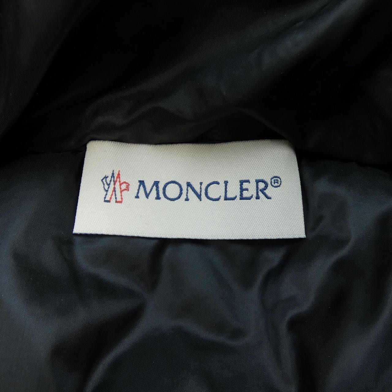 モンクレール MONCLER 20939B00009 ダウンコート