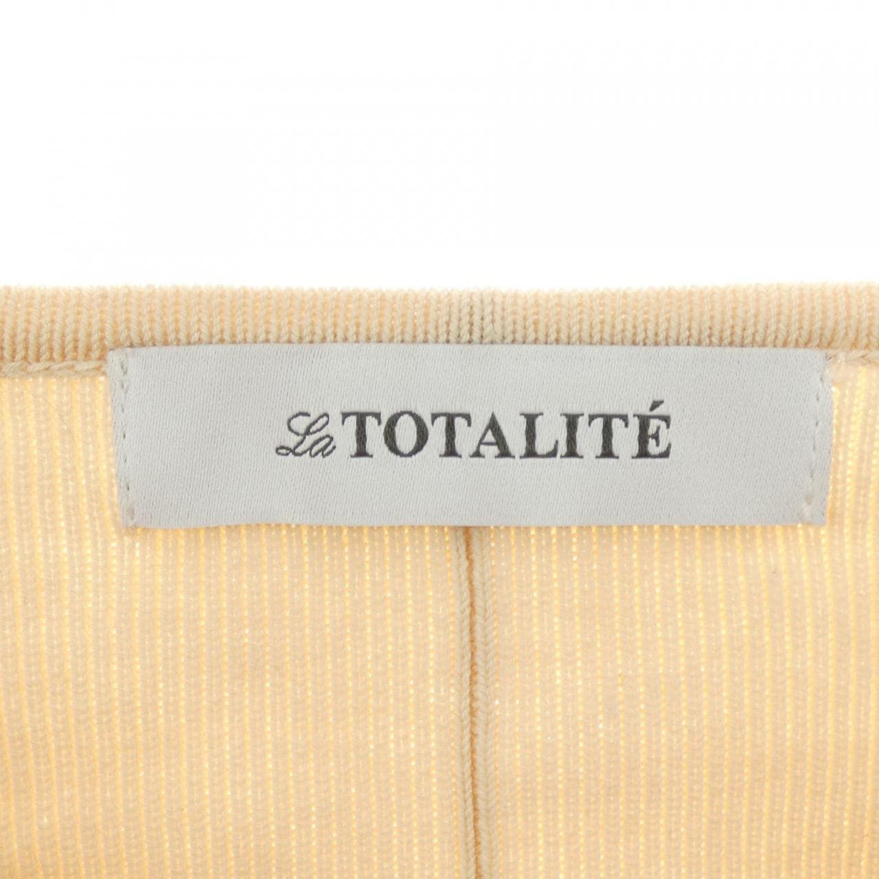 ラトータリテ La totalite ニット