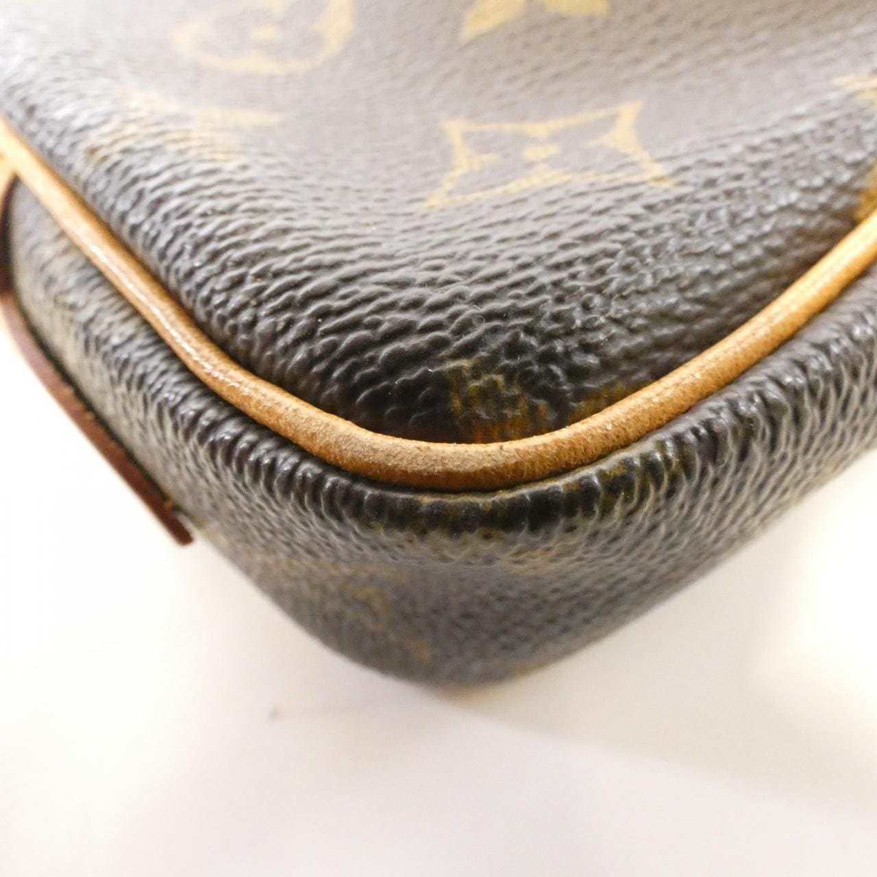 ルイヴィトン モノグラム マルリー バンドリエール M51828 ショルダーバッグ