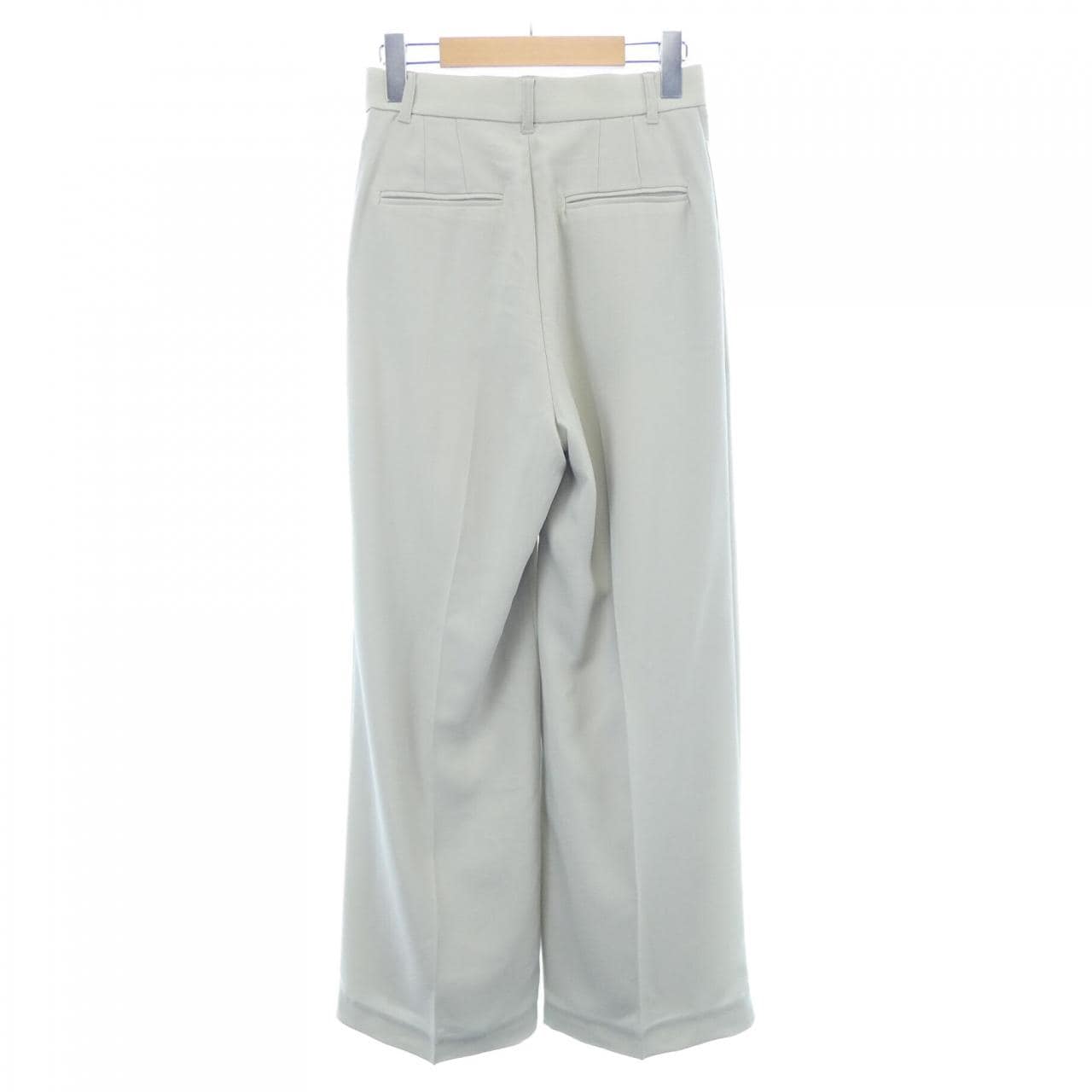 anuans パンツ