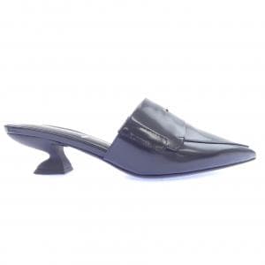 サルヴァトーレフェラガモ SALVATORE FERRAGAMO サンダル