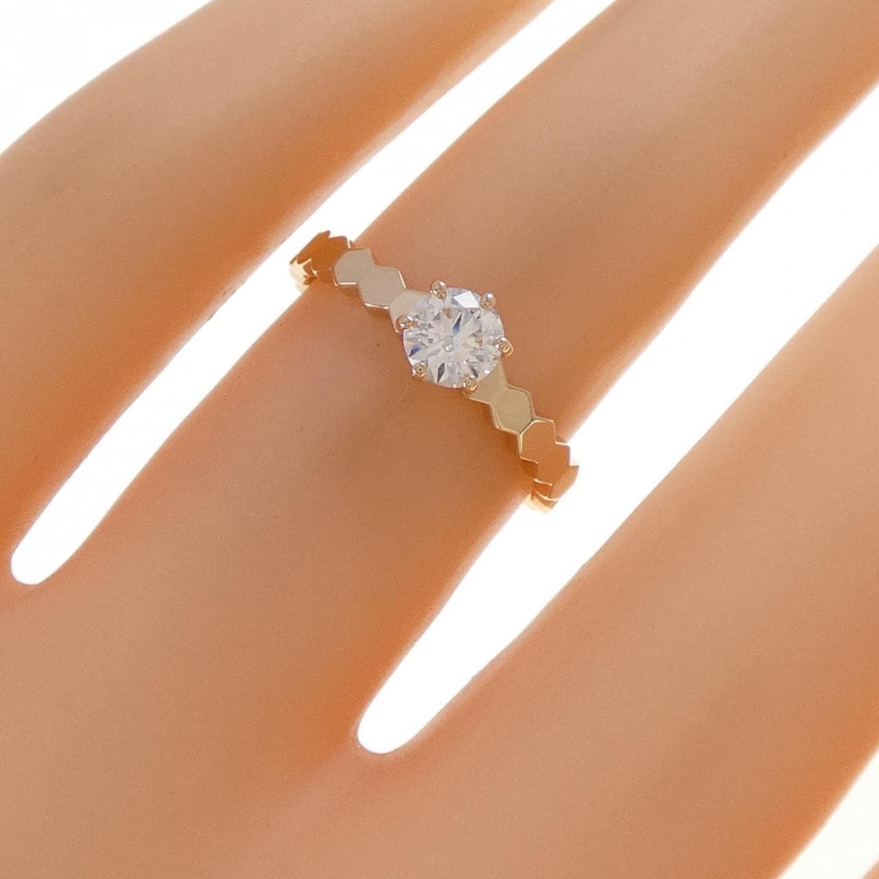 ショーメ ビーマイラブ リング 0.32CT G VVS2 3EXT