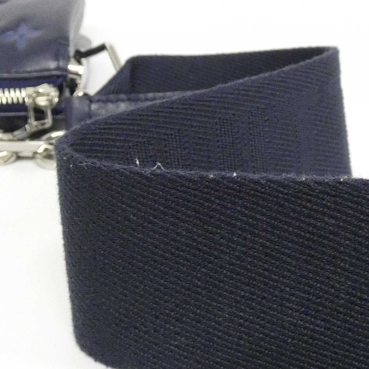 ルイヴィトン モノグラム クッサン PM M21282 ショルダーバッグ