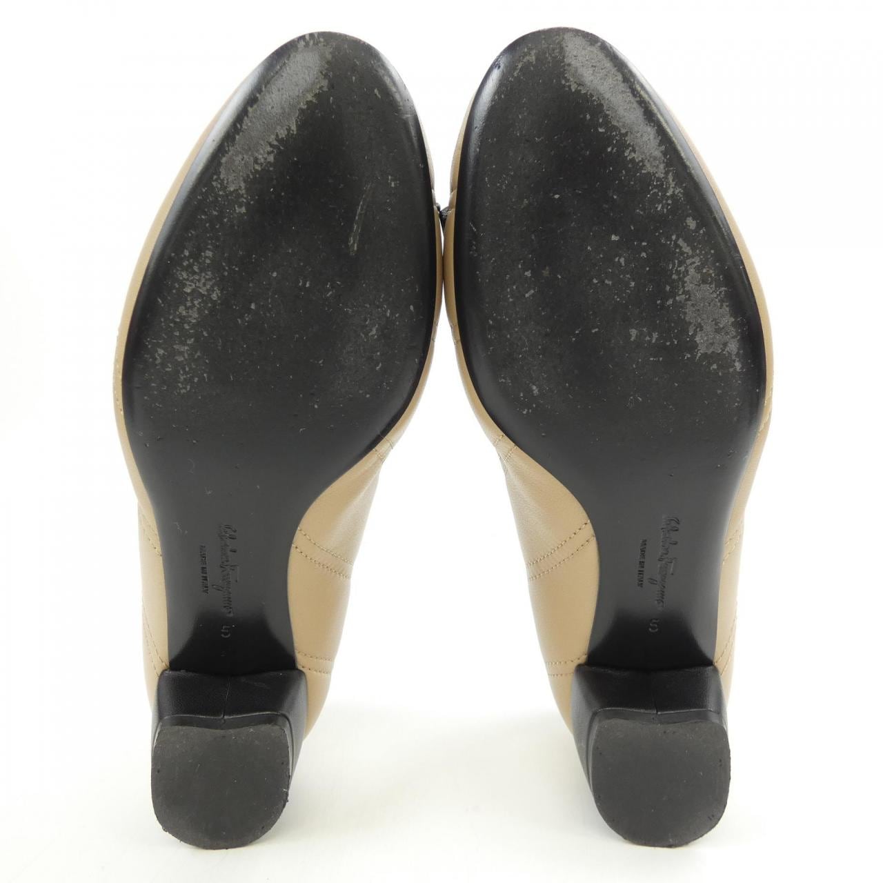 サルヴァトーレフェラガモ SALVATORE FERRAGAMO パンプス