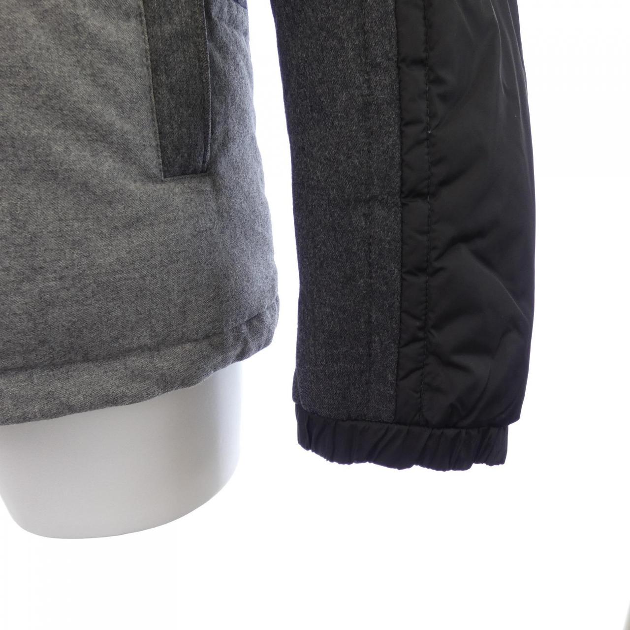 モンクレール MONCLER ROUVE ダウンジャケット