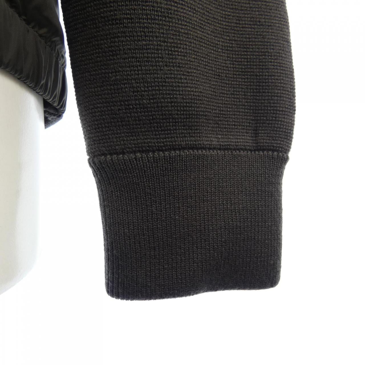 モンクレール MONCLER 20919B50700 ダウンジャケット
